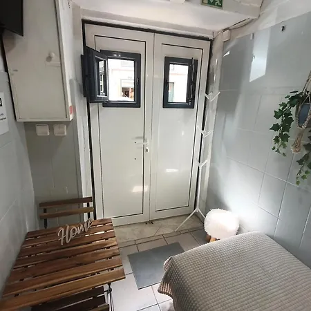 Apartment Estudio Madragoa Lisbon